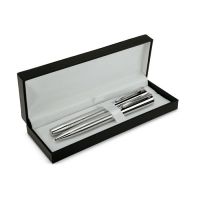 fotografia Metalowy długopis i cienkopis Marga