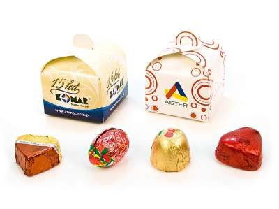 fotografia CZEKOLADKI W PUDEŁECZKACH Z UCHEM