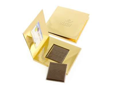 fotografia WIZYTOWNIK Z CZEKOLADĄ