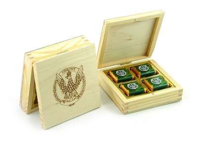 fotografia SZKATUŁKA Z KLASĄ