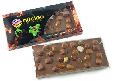 fotografia CZEKOLADA Z ORZECHAMI