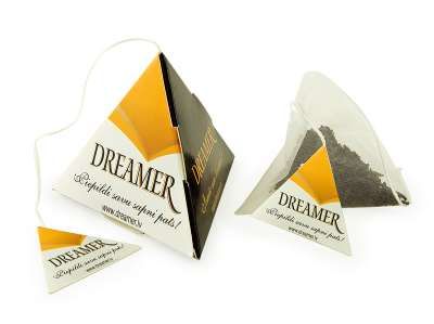 fotografia HERBATA W PIRAMIDCE – ZAWIESZKI REKLAMOWE