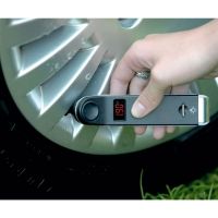 fotografia Ciśnieniomierz samochodowy Natech