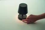 Lampa stołowa ładowana USB
