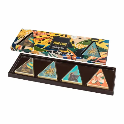 fotografia ZESTAW CZEKOLADEK NADZIEWANYCH Z NADRUKIEM CHOCO TRIANGLE 4 SZTUKI